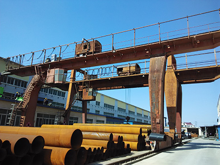 Steel plastic pipe